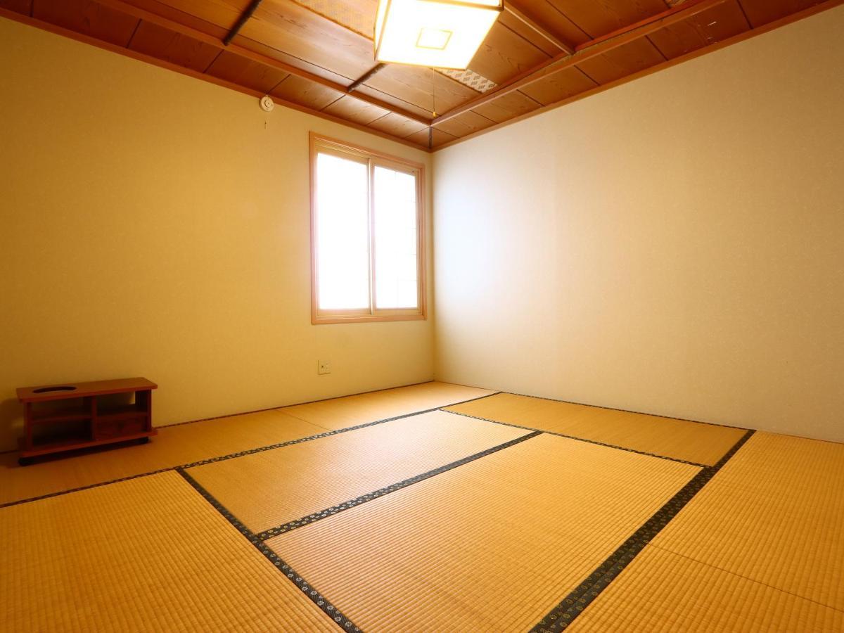 Guest House Honami-Kaido Яманути Экстерьер фото